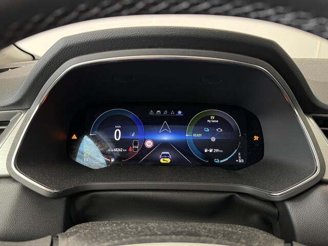 Renault CAPTUR 1.6 E-Tech Plug-in Hybrid 160 Intens | Navigatie | Parkeersensoren | Climate Control | Apple CarPlay / Android Auto |