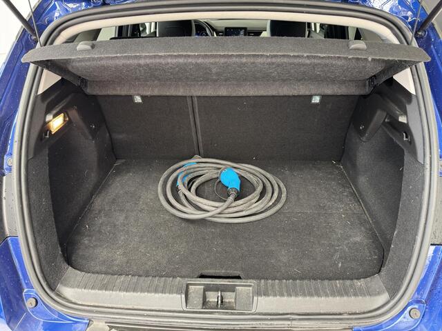 Renault CAPTUR 1.6 E-Tech Plug-in Hybrid 160 Intens | Navigatie | Parkeersensoren | Climate Control | Apple CarPlay / Android Auto |