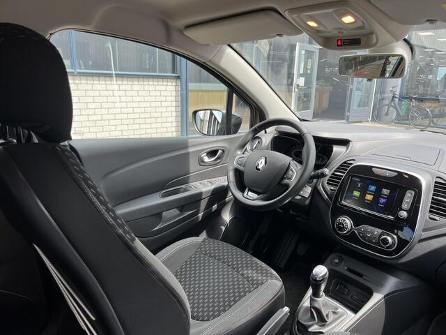 Renault CAPTUR 0.9 TCe Intens NL Auto/Trekhaak/All-Season Banden/Navi/Clima/Cruise/Camera/Privacy Glass