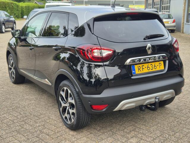 Renault CAPTUR 1.2 TCe Intens Navigatie / Cruise Controle / Camera / Afneembere Trekhaak / Licht en Regensensor / Keyless entree