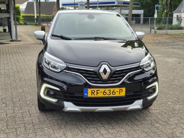 Renault CAPTUR 1.2 TCe Intens Navigatie / Cruise Controle / Camera / Afneembere Trekhaak / Licht en Regensensor / Keyless entree