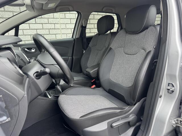 Renault CAPTUR 0.9 TCe Intens | Trekhaak | Achteruitrijcamera | Navigatie | Climate Control |