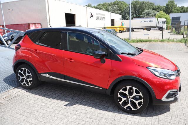 Renault CAPTUR 1.2 TCe Intens automaat! Trekhaak/Apple carplay/Achteruitrijcamera/Parkeer assistent/Dodehoek assistent/Climate control/Licht metalen velgen/Nederlandse auto!