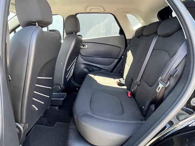 Renault CAPTUR TCe 90 Limited / LED-Verlichting / Bluetooth / Airco / Cruise Control / 16" Lichtmetalen Velgen / Navigatie / Achterbank Verschuifbaar / Parkeersensoren Achter /