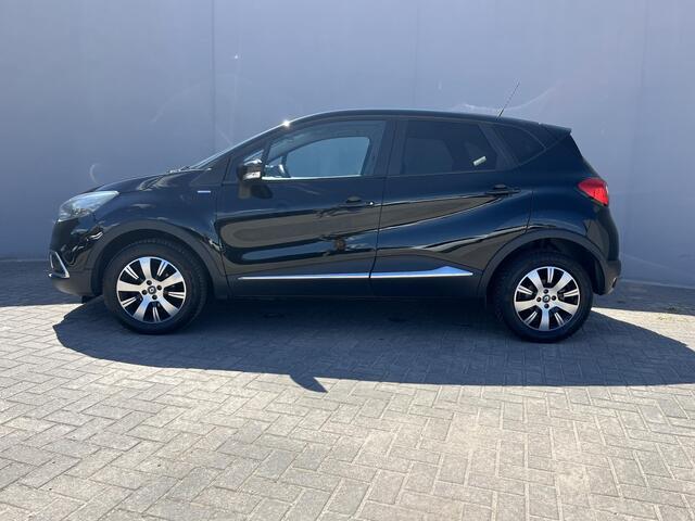 Renault CAPTUR TCe 90 Limited / LED-Verlichting / Bluetooth / Airco / Cruise Control / 16" Lichtmetalen Velgen / Navigatie / Achterbank Verschuifbaar / Parkeersensoren Achter /