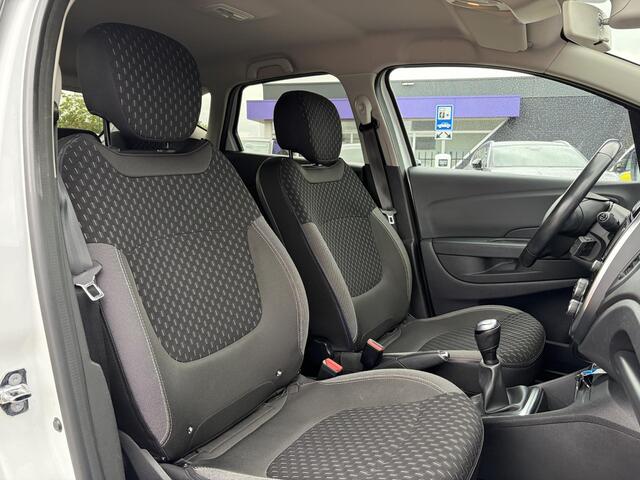 Renault CAPTUR 0.9 TCe Intens + Trekhaak!