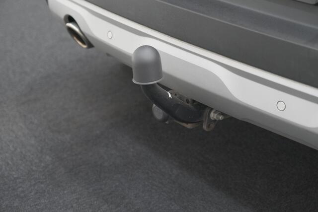 Renault CAPTUR Mild Hybrid 140 Intens | Trekhaak | Camera | Apple Carplay | 18 Inch Lichtmetalen Velgen