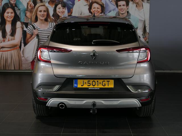 Renault CAPTUR 1.3 TCe 155 Intens *1.500kg Trekgewicht!* - Dealer onderhouden! - Trekhaak - Rondomzicht camera - Dodehoek