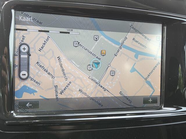 Renault CAPTUR 0.9 TCe Intens / Camera / Trekhaak / Sensoren Achter en Voor / Android Auto / Reservewiel / Navigatie / Dodehoekdetectie /