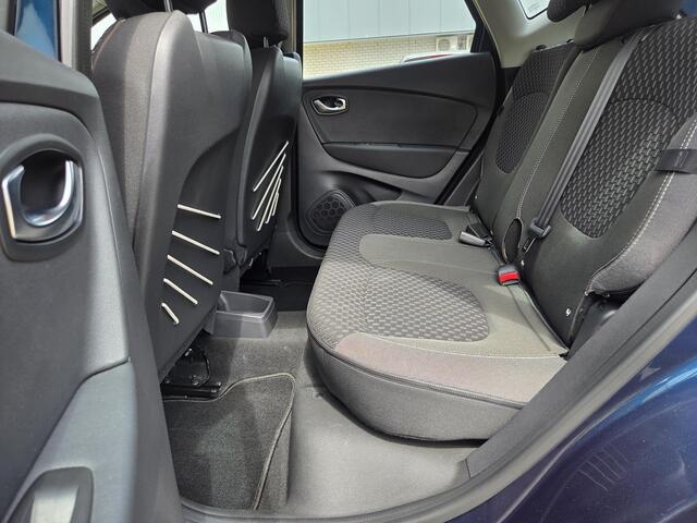 Renault CAPTUR 0.9 TCe Intens / Camera / Trekhaak / Sensoren Achter en Voor / Android Auto / Reservewiel / Navigatie / Dodehoekdetectie /