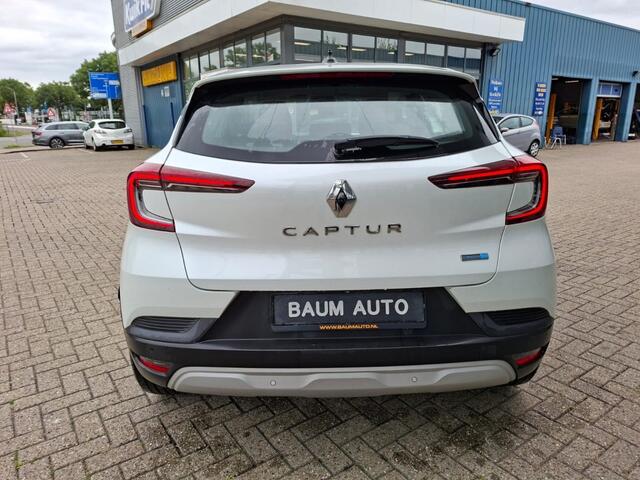 Renault CAPTUR 1.6 E-TECH 145 AUTOMAAT BUSINESS ZEN AIRCO NAVI PDC-CAMERA
