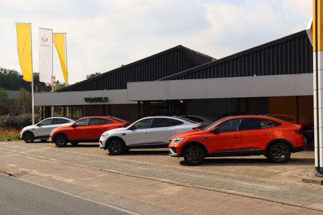 Renault CAPTUR TCe 130 EDC Automaat Intens
