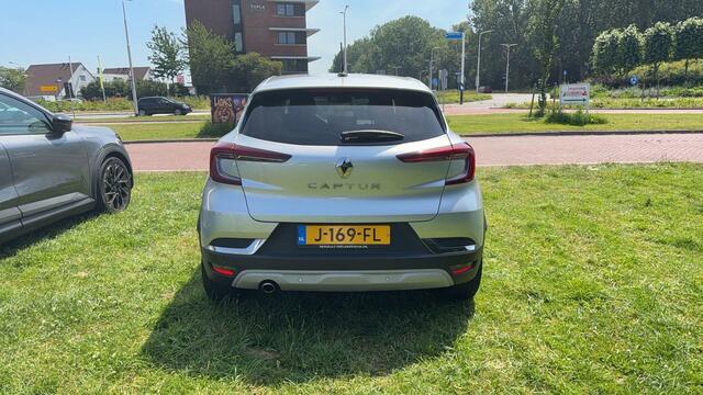 Renault CAPTUR 1.0 TCe 100 Intens | CAMERA | CARPLAY | ANDROID AUTO |NAVI | PDC | CRUISE