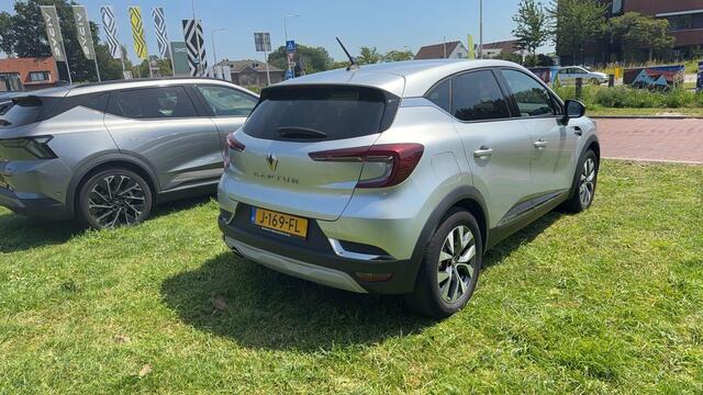 Renault CAPTUR 1.0 TCe 100 Intens | CAMERA | CARPLAY | ANDROID AUTO |NAVI | PDC | CRUISE