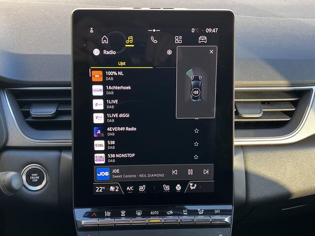 Renault CAPTUR 1.3 mild hybrid 160 techno / Stoel/Stuurverwarming / Navigatie / Apple CarPlay/Android Auto / All Season banden / Achteruitrijcamera /
