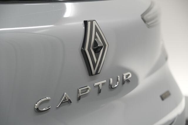 Renault CAPTUR 1.8 E-Tech Full Hybrid 160 Techno | Camera | Adaptieve Cruise Control | Navigatie | Parkeersensoren