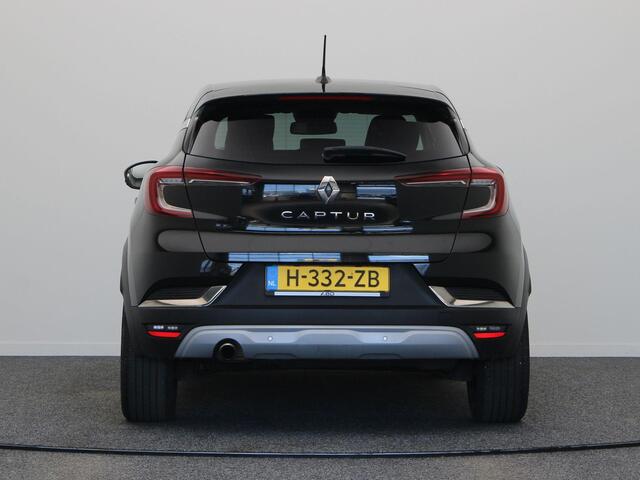 Renault CAPTUR TCe 100pk Intens | Climate Control | Bose audio| Parkeersensoren achter | Lichtmetalen velgen | Navigatie met Apple Carplay & Android Auto |