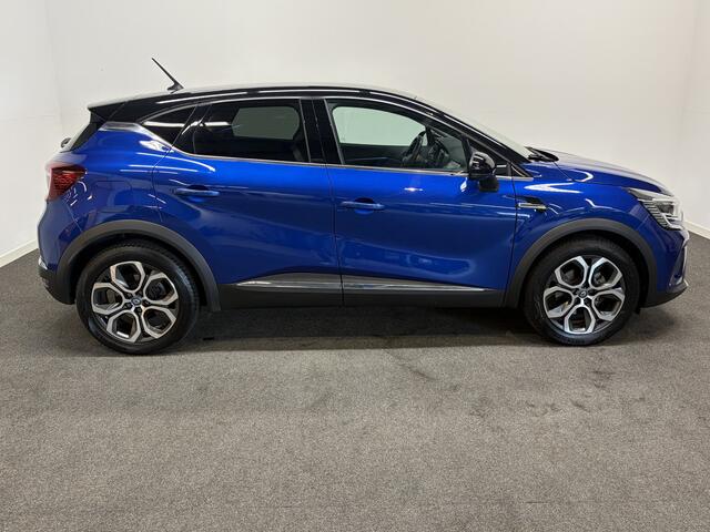 Renault CAPTUR 1.6 E-Tech PHEV 160 Intens AUT/ Trekhaak / Airco/ Cruise/ Camera/ media/ LED