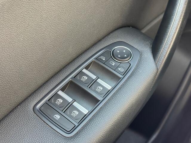 Renault CAPTUR 1.6 E-Tech Plug In Intens - camera - navi - climate control