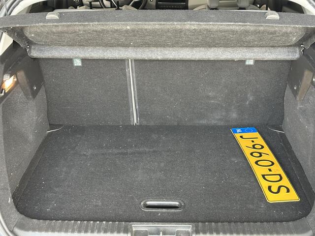 Renault CAPTUR 1.3 TCe 155 Initiale Paris AUTOMAAT | PANORAMADAK | 360 CAMERA | STOEL-/STUURVERWARMING | BOSE AUDIOSYSTEEM |