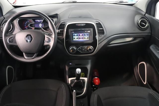 Renault CAPTUR 0.9 TCe Limited | Camera | Climatronic | Trekhaak | Lichtmetaal | Cruise control |