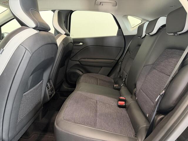 Renault CAPTUR 1.0 TCe 100 Intens | Navigatie | Climate Control | Cruise Control | Achteruitrijcamera, Parkeersensoren voor & achter