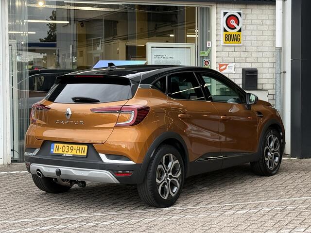 Renault CAPTUR 1.3 TCe 130 Intens | Trekhaak | Navigatie | Achteruitrijcamera | DAB | Climate Control | Lichtmetaal 18'' | Key-less | LED |