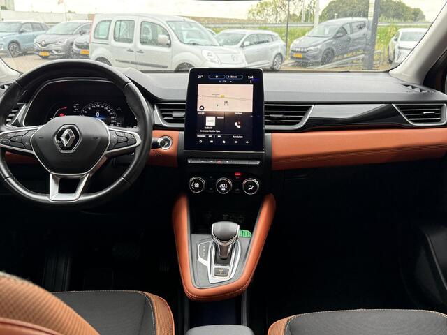 Renault CAPTUR 1.3 TCe 130 Intens | Trekhaak | Navigatie | Achteruitrijcamera | DAB | Climate Control | Lichtmetaal 18'' | Key-less | LED |