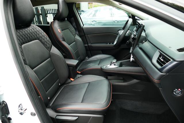 Renault CAPTUR 1.6 E-Tech Plug-in Hybrid 160 Intens. Schuifdak, Adap Cruise, Leer, Bose, 18"LMV, Haak 750kg