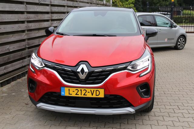 Renault CAPTUR 1.0 TCe 90 Intens / Navi / Cruise / Parkeersensoren / Carplay