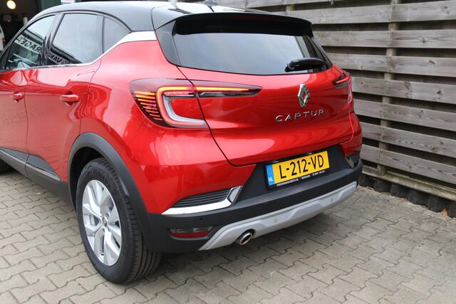 Renault CAPTUR 1.0 TCe 90 Intens / Navi / Cruise / Parkeersensoren / Carplay