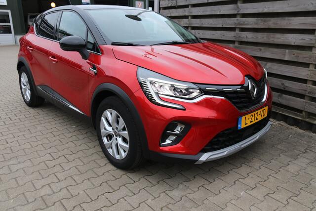 Renault CAPTUR 1.0 TCe 90 Intens / Navi / Cruise / Parkeersensoren / Carplay