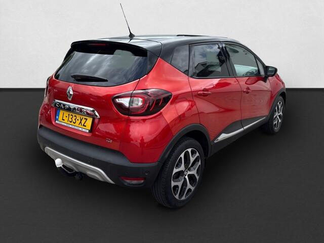Renault CAPTUR 1.2 TCe Intens BOSE / TREKHAAK / CAMERA / CRUISE