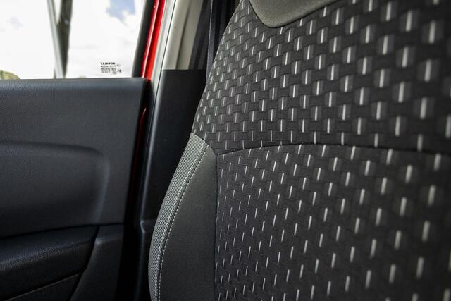 Renault CAPTUR 1.2 TCe Intens | Trekhaak | Camera | NL auto