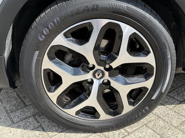 Renault CAPTUR 1.2 TCe Bose AUTOMAAT NAVI CLIMA CAMERA PDC CRUISE