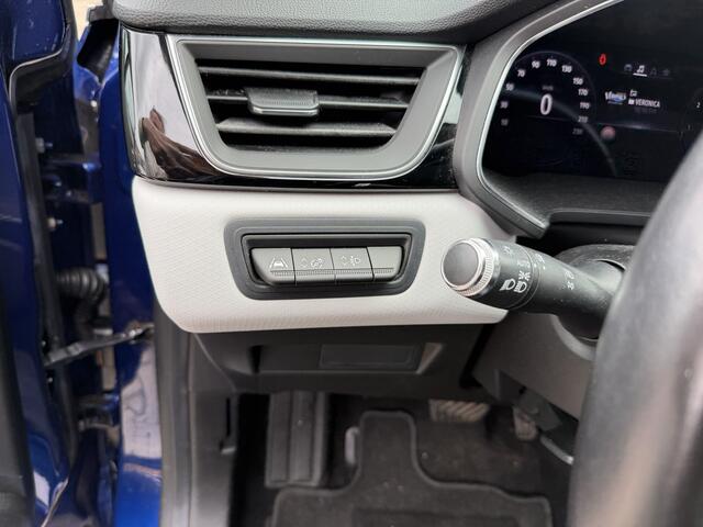 Renault CAPTUR 1.3 TCe 130 Edition One Bose ,stoelverwarming , trekhaak
