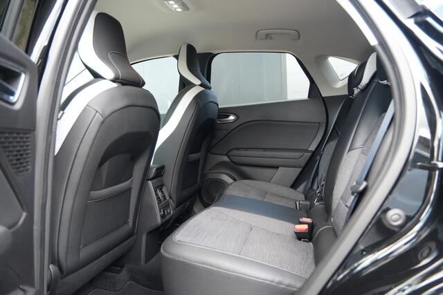 Renault CAPTUR 1.0 TCe 100 Intens - Trekhaak - Camera - Keyless - Cruise - LED - Bluetooth - Rijklaar