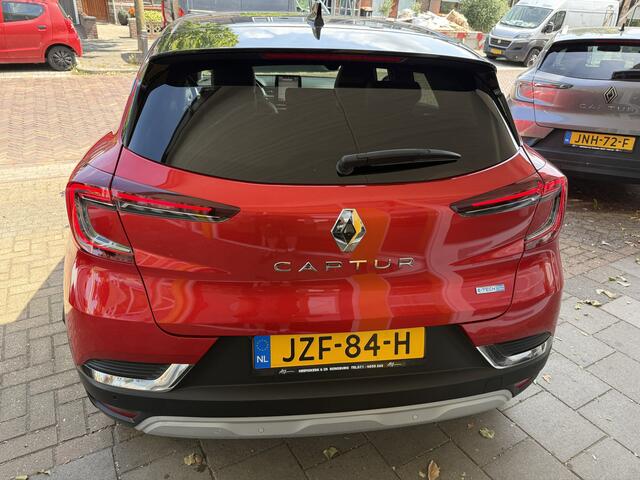Renault CAPTUR 1.6 E-Tech Plug-in Hybrid 160 Intens CAMERA PARK 2 TONE KLEUR LICHTM VELGEN