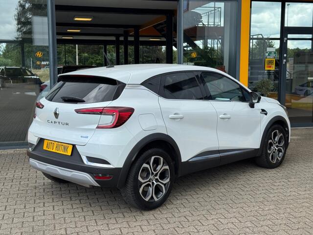 Renault CAPTUR 1.6 E-Tech Plug In Intens - camera - navi - climate control
