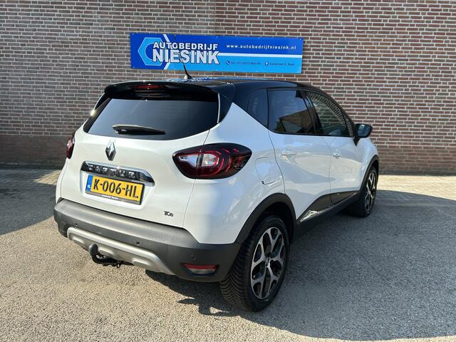 Renault CAPTUR 1.2 TCe Intens Cruise/Led/Trekhaak/Navi