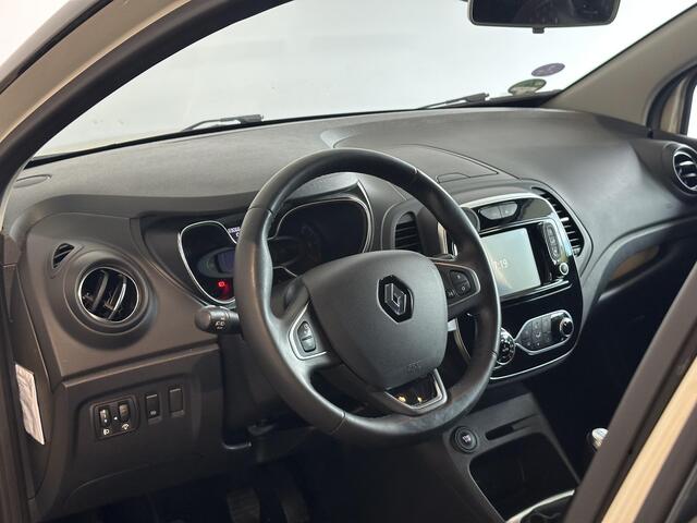 Renault CAPTUR 0.9 TCe Intens TREKHAAK | ACHTERUITRIJCAMERA | PARKEERSENOREN RONDOM | CLIMATE CONTROL