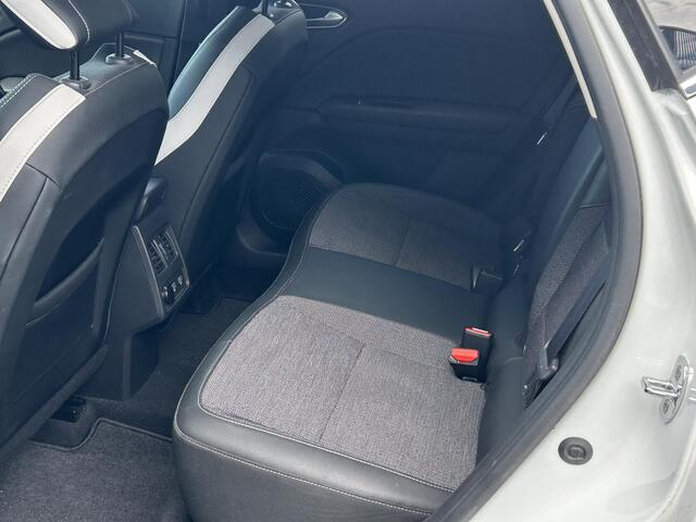 Renault CAPTUR 1.3 TCe 130 Edition One (Hoge Instap) || Navigatie | Camera | Cruise Control | Climate Control |