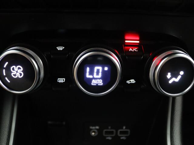 Renault CAPTUR 100pk TCe Intens Apple Carplay/Android Auto | Climate