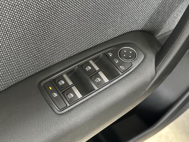Renault CAPTUR 1.8 E-Tech full hybrid 160 techno | Winter Pack |