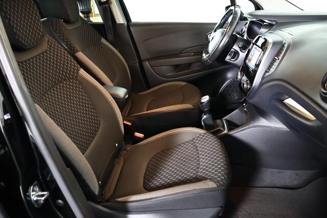 Renault CAPTUR 0.9 TCe Intens / LED / Navi / Cam / Trekhaak / Cruisecontrol