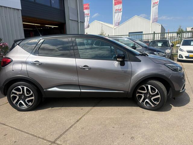 Renault CAPTUR 0.9 TCe Xmod Clima, cruise, stoelverwarming, leder, camera, trekhaak