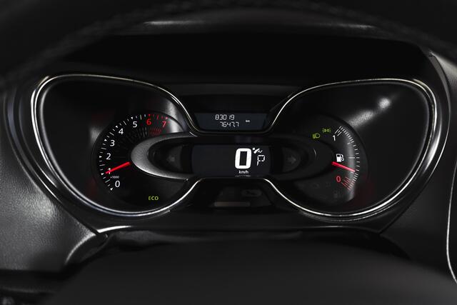 Renault CAPTUR 1.3 TCe 150 PK Version S - Automaat | Pano | Trekhaak | Cruise | PDC | Camera | NAV+Android Auto | ECC | LM 17" |