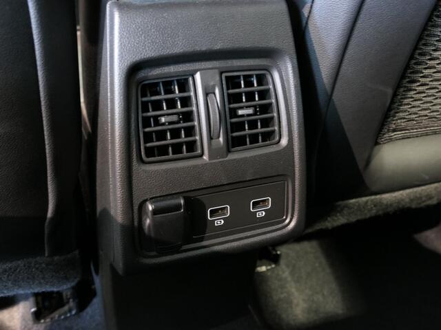 Renault CAPTUR 1.0 TCe 90 Intens - Camera - Dakrails - Sensor V+A - Apple carplay/Android auto