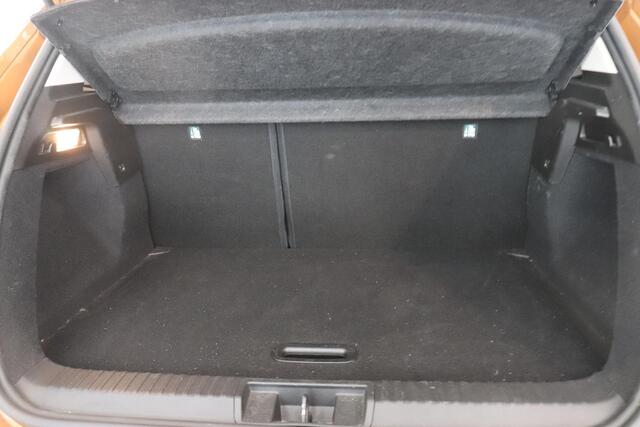 Renault CAPTUR 1.0 TCe 100 Bi-Fuel Zen | Airco | Parkeersensor | Navigatie | Cruise control | LPG-G3 | Trekhaak | Key-less |