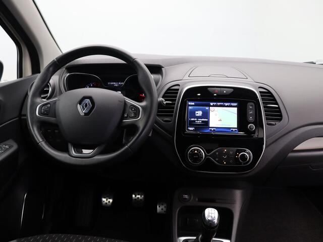 Renault CAPTUR 0.9 TCe Intens | Trekhaak | Navigatie | Dodehoek detectie | Achteruitrijcamera | Parkeersensoren voor en achter |